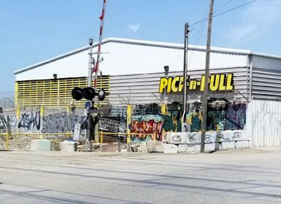 Pick-n-Pull, Oakland, California