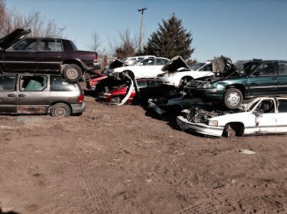 Bills Auto Salvage, Conesville, Iowa