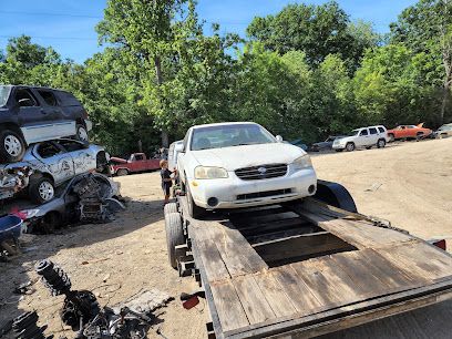 J's Auto Recycling Junk Cars, Radcliff, Kentucky