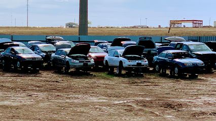 H & H Salvage Yard, Amarillo, Texas