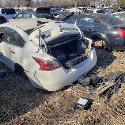 Discount Auto Salvage, Kennedale, Texas