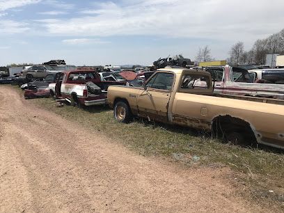 Hilltop Auto Wrecking, Wausau, Wisconsin